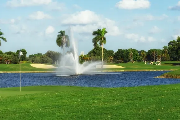 Marina Golf Club*****